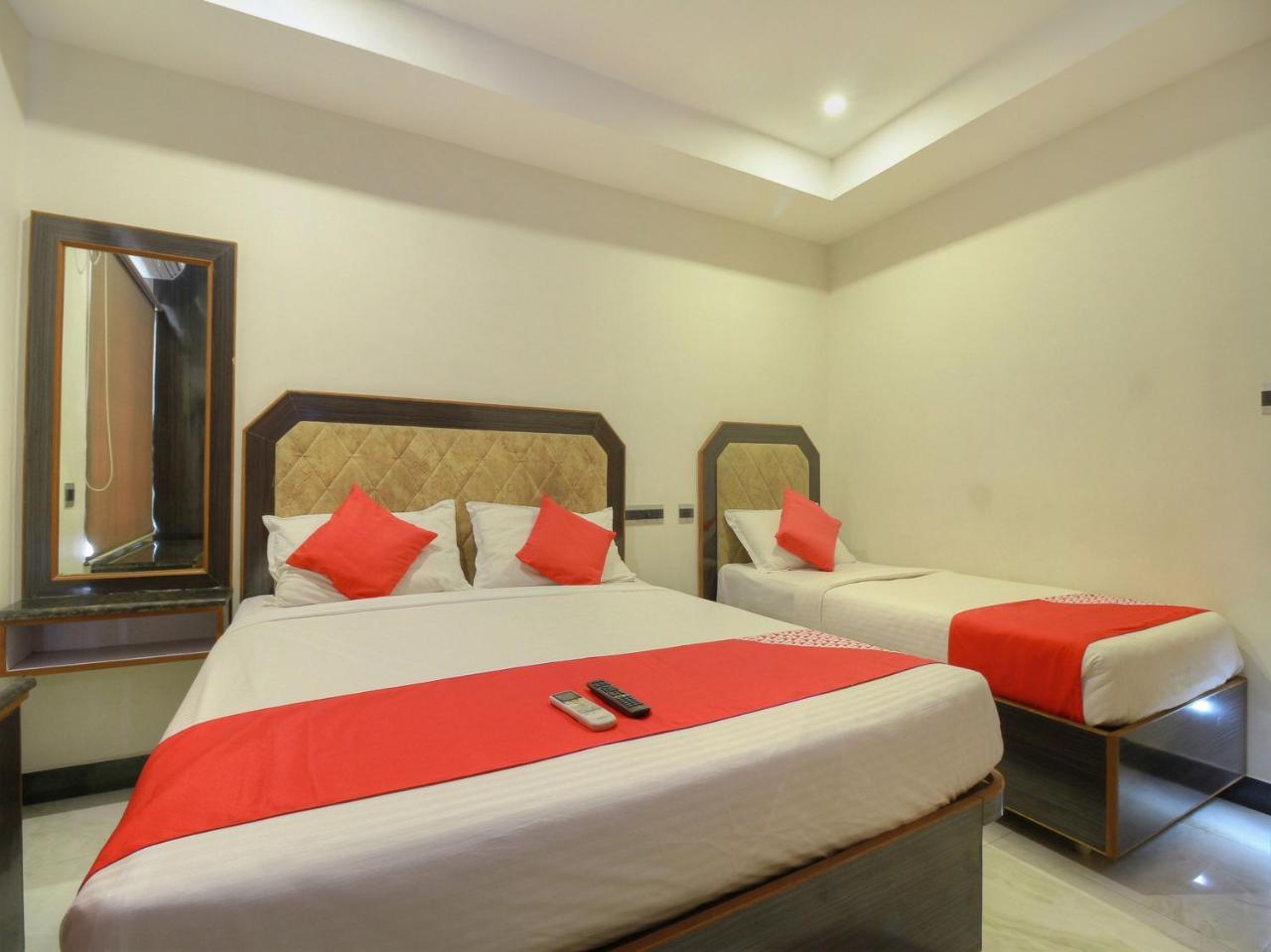 Oyo 15948 Hotel Srees Tiruchirappalli Zewnętrze zdjęcie