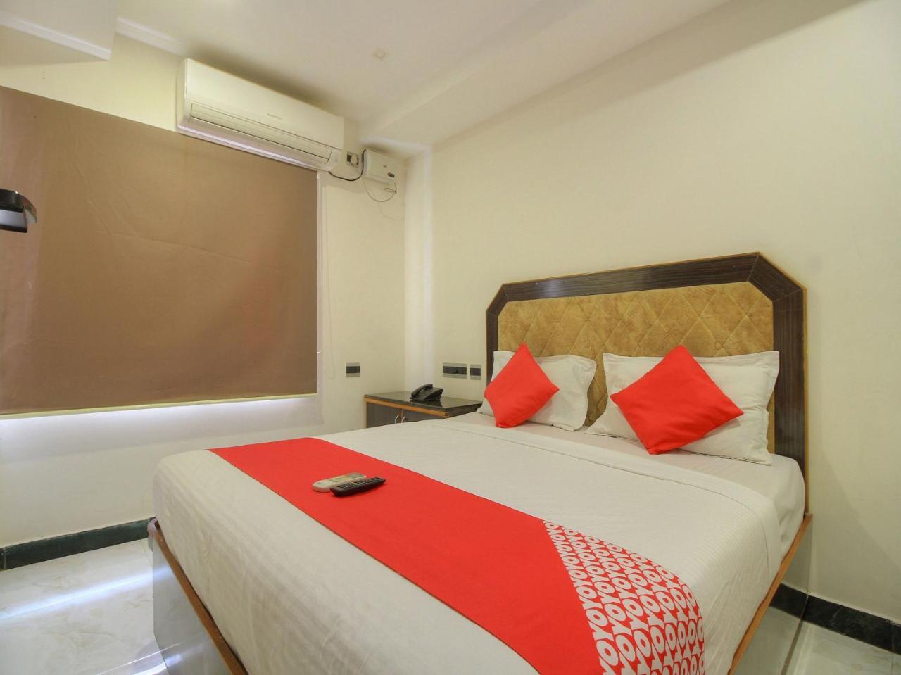 Oyo 15948 Hotel Srees Tiruchirappalli Zewnętrze zdjęcie
