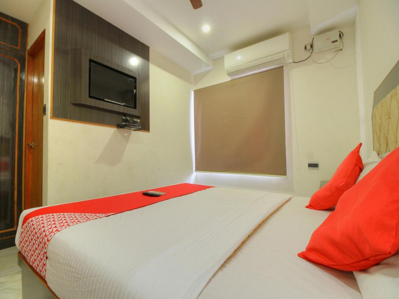 Oyo 15948 Hotel Srees Tiruchirappalli Zewnętrze zdjęcie