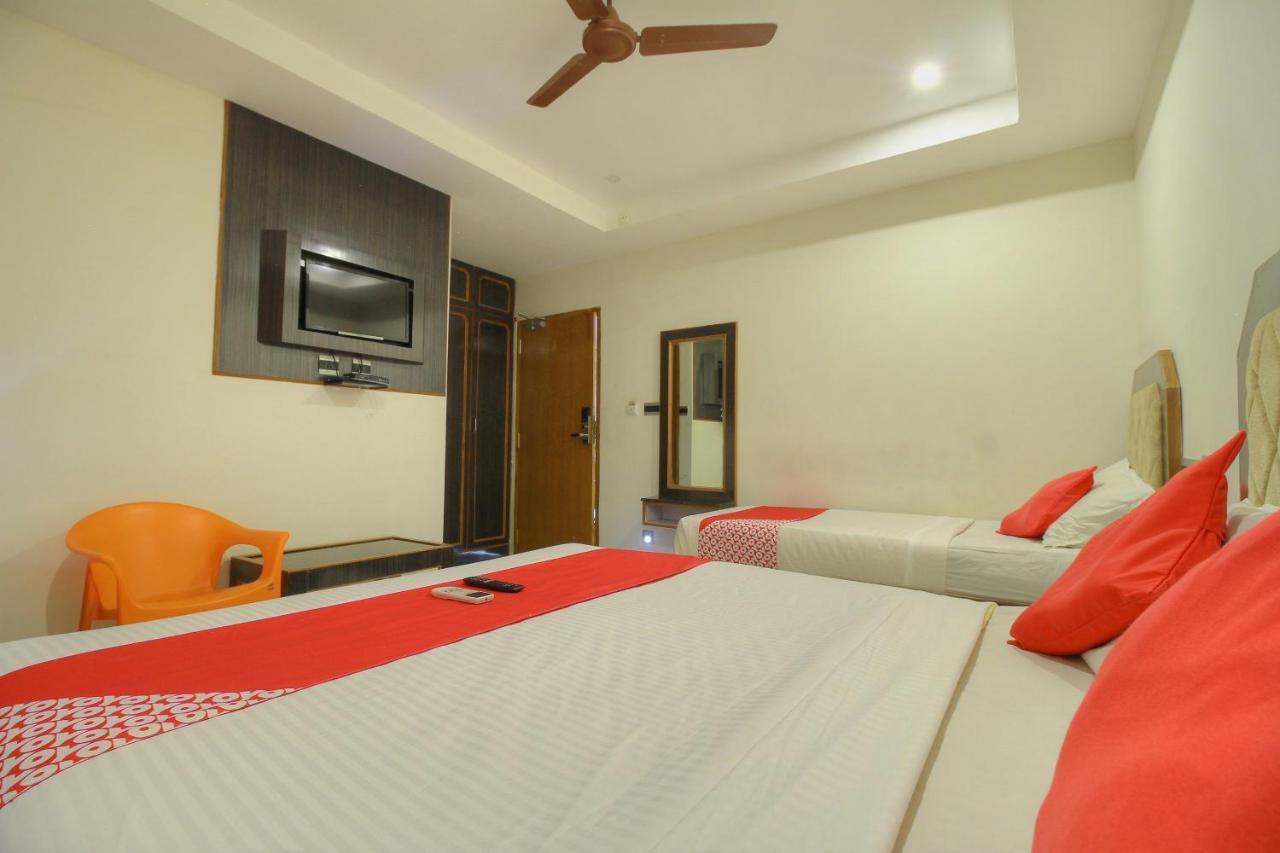 Oyo 15948 Hotel Srees Tiruchirappalli Zewnętrze zdjęcie